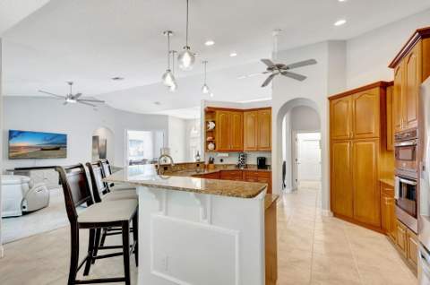 8055 Kiawah Trace, Port St. Lucie FL - photo 22 of 54