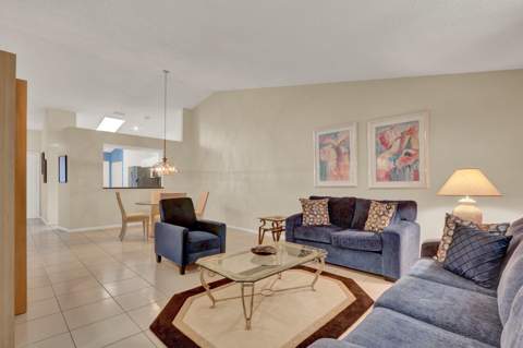 9904 Summerbrook Terrace #B, Boynton Beach FL - photo 10 of 33