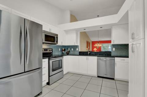 9904 Summerbrook Terrace #B, Boynton Beach FL - photo 14 of 33