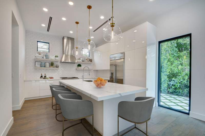 4 bedroom Single Family Residence at 120 Summa Street, Miramar Shores, West Palm Beach — photo 5