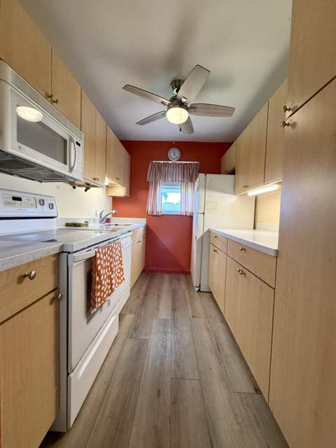215 South Boulevard #C, Boynton Beach FL - photo 13 of 35