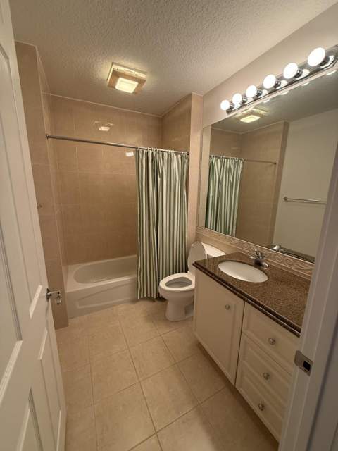 11 W Harbour Isle Dr W #105, Fort Pierce FL - photo 7 of 17