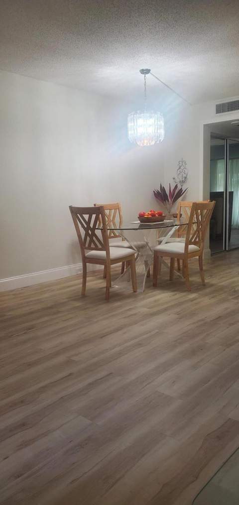 390 Fanshaw J, Boca Raton FL - photo 7 of 21