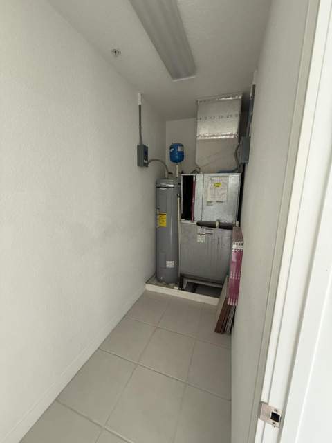 4 Harbour Isle Drive #Unit 204, Fort Pierce FL - photo 11 of 32