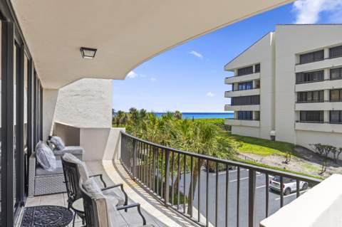 4200 N Ocean Drive #1-204, Riviera Beach FL - photo 8 of 34