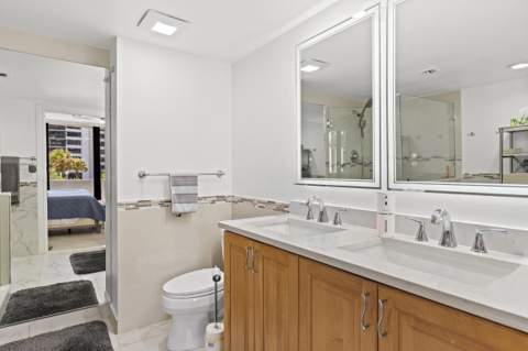 4200 N Ocean Drive #1-204, Riviera Beach FL - photo 13 of 34