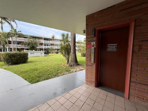 161 NE 10th Avenue #12b, Hallandale Beach FL - photo 15 of 41