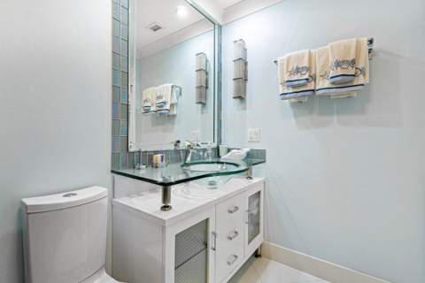 324 N Lake Drive, Lantana FL - photo 24 of 45