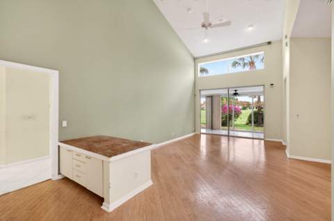 6071 Greenspointe Drive, Boynton Beach FL - photo 7 of 64