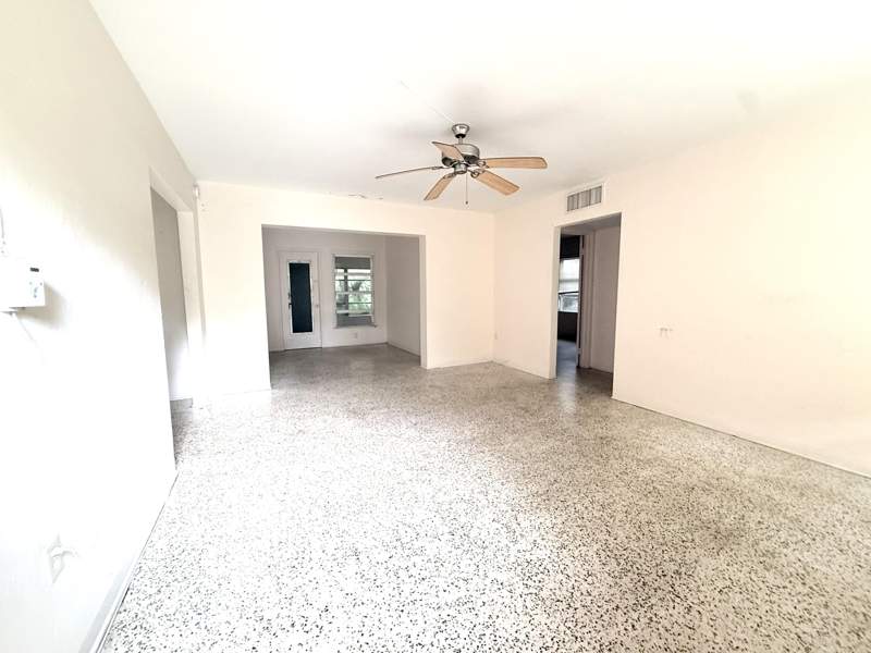 3 bedroom Single Family Residence at 1106 NE 18th Avenue, Lake Park, Fort Lauderdale — photo 2