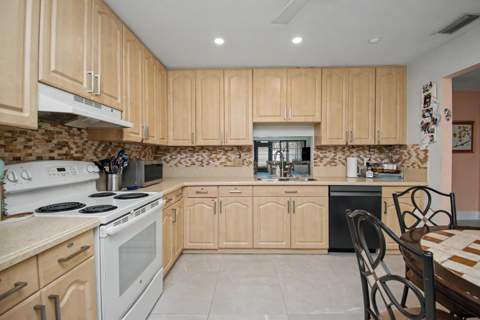 7951 Little Lane, Boca Raton FL - photo 14 of 33