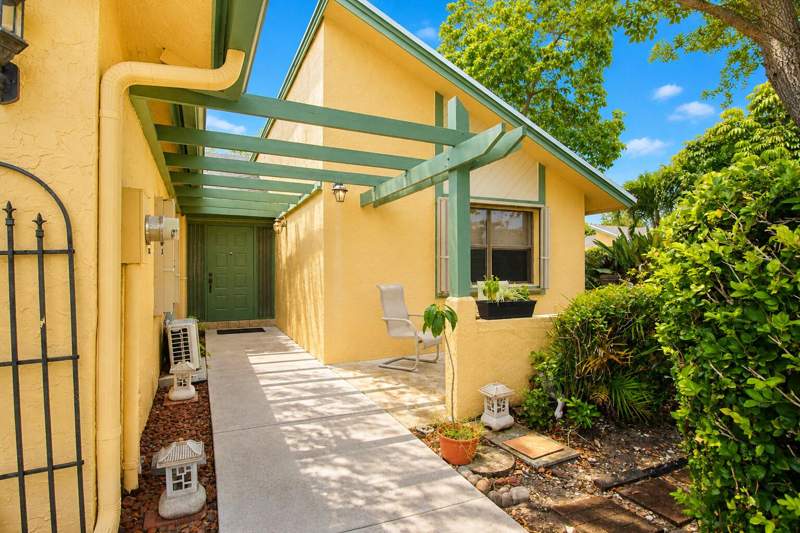 3 bedroom Villa at 7951 Little Lane, Boca Patio Vlg, Boca Raton — photo 5