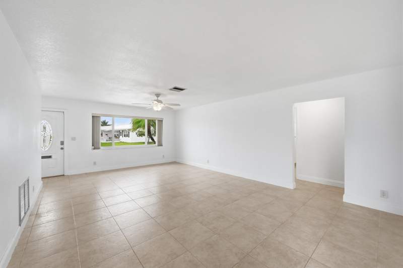 2 bedroom Single Family Residence at 1316 SW 23rd Street, Leisureville, Boynton Beach — photo 5