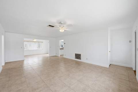 1316 SW 23rd Street, Boynton Beach FL - photo 9 of 29