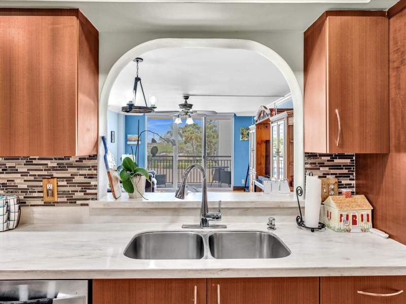 2 bedroom Condominium at 1147 Hillsboro Mile #201, Opal Towers Condo, Hillsboro Beach — photo 4