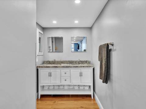 1147 Hillsboro Mile #201, Hillsboro Beach FL - photo 15 of 40