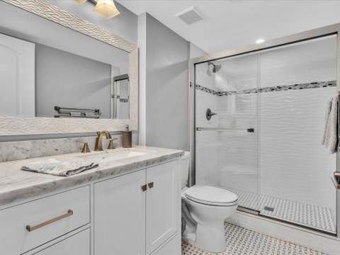 1147 Hillsboro Mile #201, Hillsboro Beach FL - photo 21 of 40