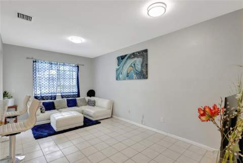 2037 Nassau Drive #2037, Riviera Beach FL - photo 9 of 44
