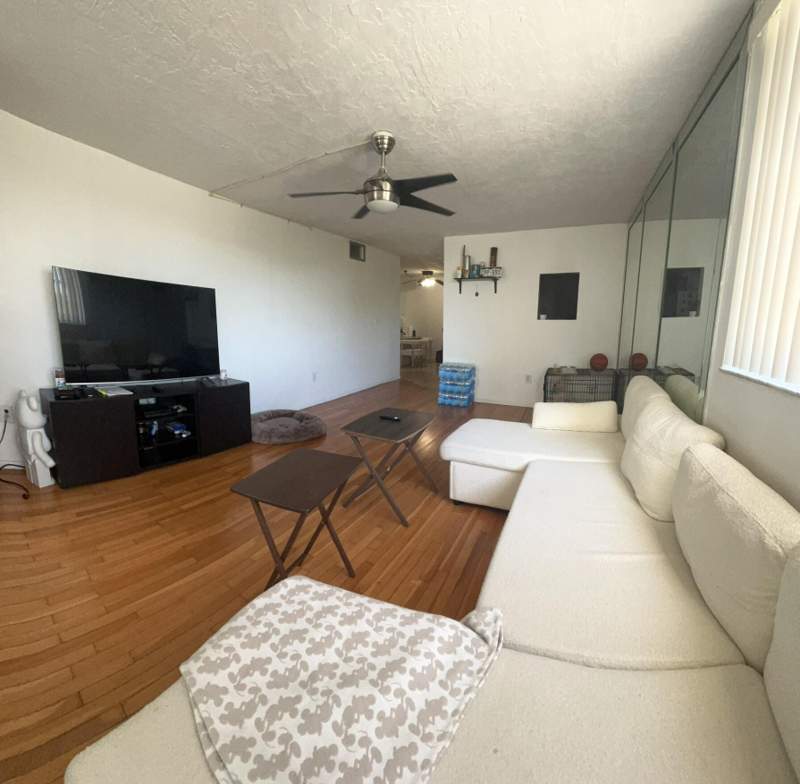 1 bedroom Condominium at 7300 NW 17th Street #402, Omega Condo No 4, Plantation — photo 2