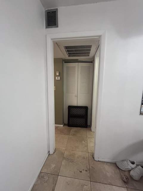 7300 NW 17th Street #402, Plantation FL - photo 9 of 22