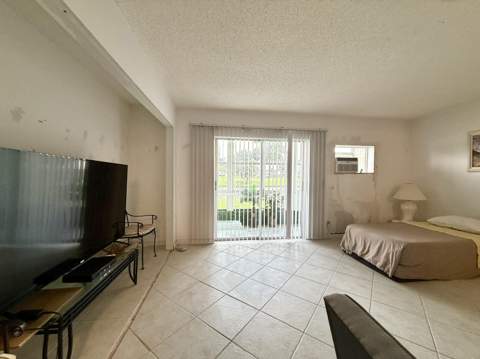 343 Chatham Q, West Palm Beach FL - photo 6 of 27