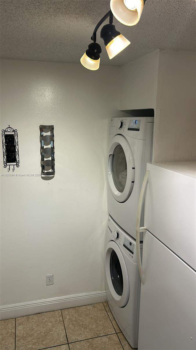 2 bedroom Condominium at 953 Coral Club Drive #953, Napoli Gardens At Coral Springs, Coral Springs — photo 4