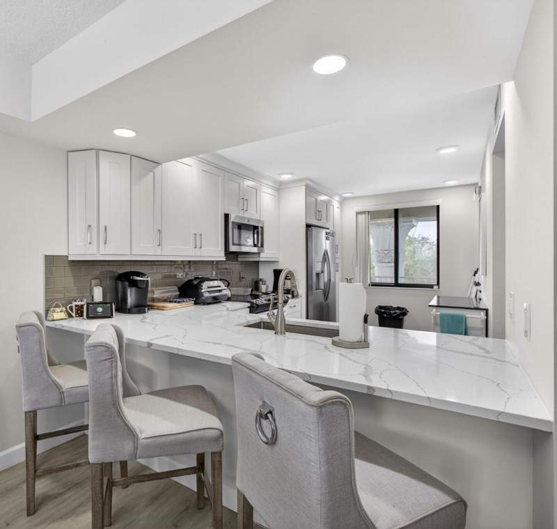 2 bedroom Condominium at 2441 Village Boulevard #403, Whitehall Condominiums in The Villages, West Palm Beach — photo 4