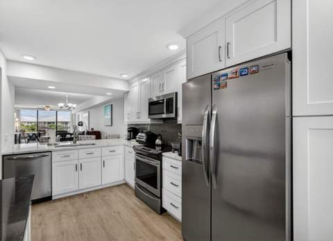 2441 Village Boulevard #403, West Palm Beach FL - photo 9 of 33