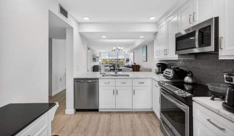 2441 Village Boulevard #403, West Palm Beach FL - photo 8 of 33