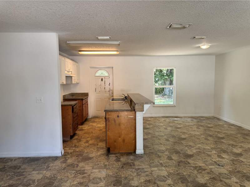 4 bedroom Single Family Residence at 3211 Indiana Court, Pinecrest Estates Unit 1, Fort Pierce — photo 2