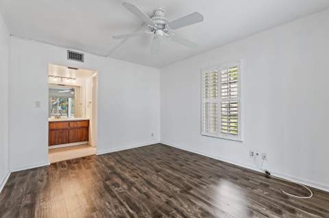 5570 Tamberlane Circle #131, Palm Beach Gardens FL - photo 22 of 33