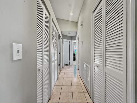 180 NW 47th Avenue, Deerfield Beach FL - photo 14 of 39