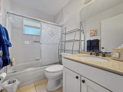 180 NW 47th Avenue, Deerfield Beach FL - photo 15 of 39