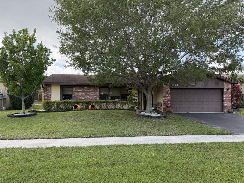 3 bedroom Single Family Residence at 9500 NW 31st Place, Welleby Unit Eight, Sunrise — photo 2