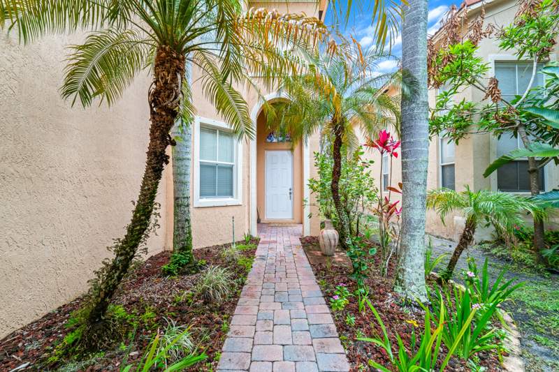 5 bedroom Single Family Residence at 6004 Spring Lake Terrace, Portofino Shores Phase Three, Fort Pierce — photo 3