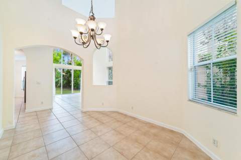 6004 Spring Lake Terrace, Fort Pierce FL - photo 9 of 54