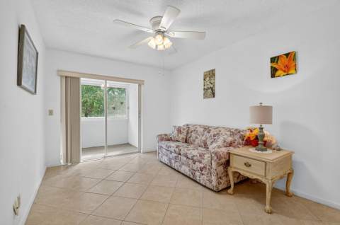 317 N Windsor N, West Palm Beach FL - photo 13 of 38
