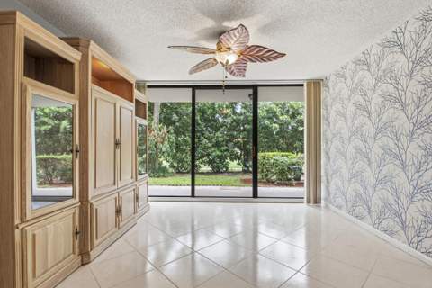 6145 Balboa Circle #103, Boca Raton FL - photo 9 of 31