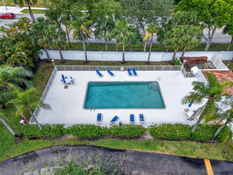5111 Sabal Gardens Lane #4, Boca Raton FL - photo 15 of 16