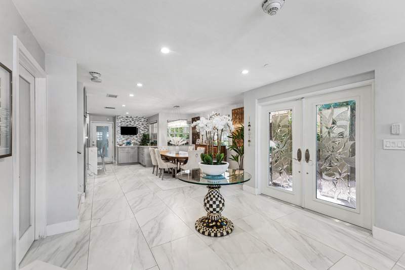 3 bedroom Townhouse at 19 Hendricks Isle, Reflections Of Las Olas, Fort Lauderdale — photo 4