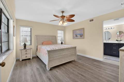 6069 Parkwalk Drive, Boynton Beach FL - photo 8 of 24