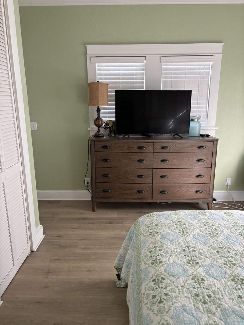 2 bedroom Single Family Residence at 808 Kanuga Drive, Flamingo Park, West Palm Beach — photo 3