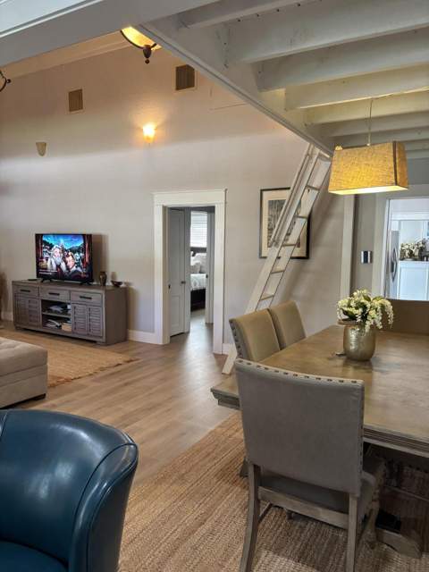808 Kanuga Drive, West Palm Beach FL - photo 15 of 26