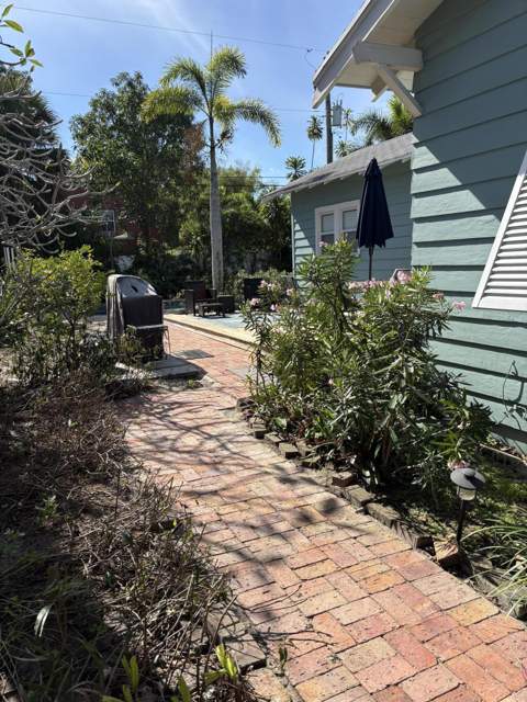 808 Kanuga Drive, West Palm Beach FL - photo 21 of 26