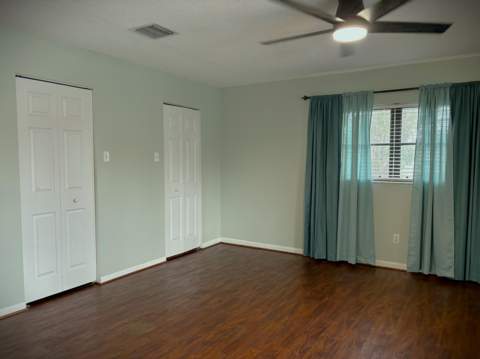202 SW Crescent Avenue, Port St. Lucie FL - photo 6 of 43