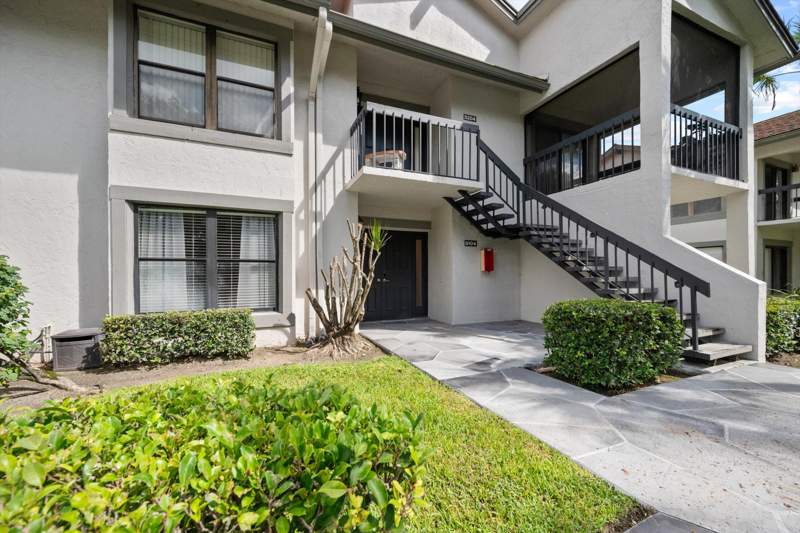 3 bedroom Condominium at 11355 Pond View Drive #D104, Golf Cottages 2 Condo, Wellington — photo 2