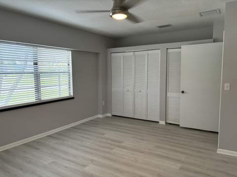 202 SW Crescent Avenue, Port St. Lucie FL - photo 17 of 43