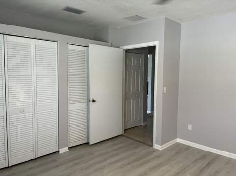 202 SW Crescent Avenue, Port St. Lucie FL - photo 18 of 43