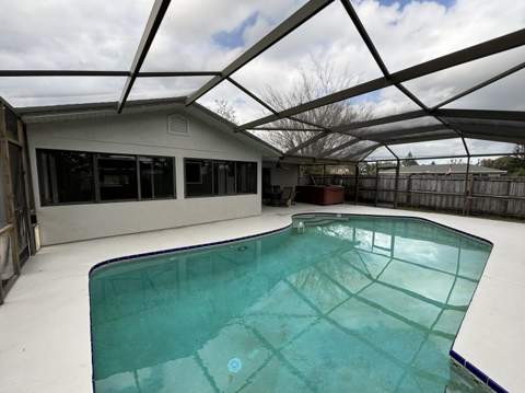 202 SW Crescent Avenue, Port St. Lucie FL - photo 22 of 43