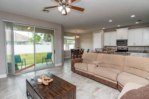 1244 SW Ermine Avenue, Port St. Lucie FL - photo 6 of 31